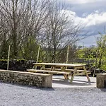 Apartament Linton Laithe *